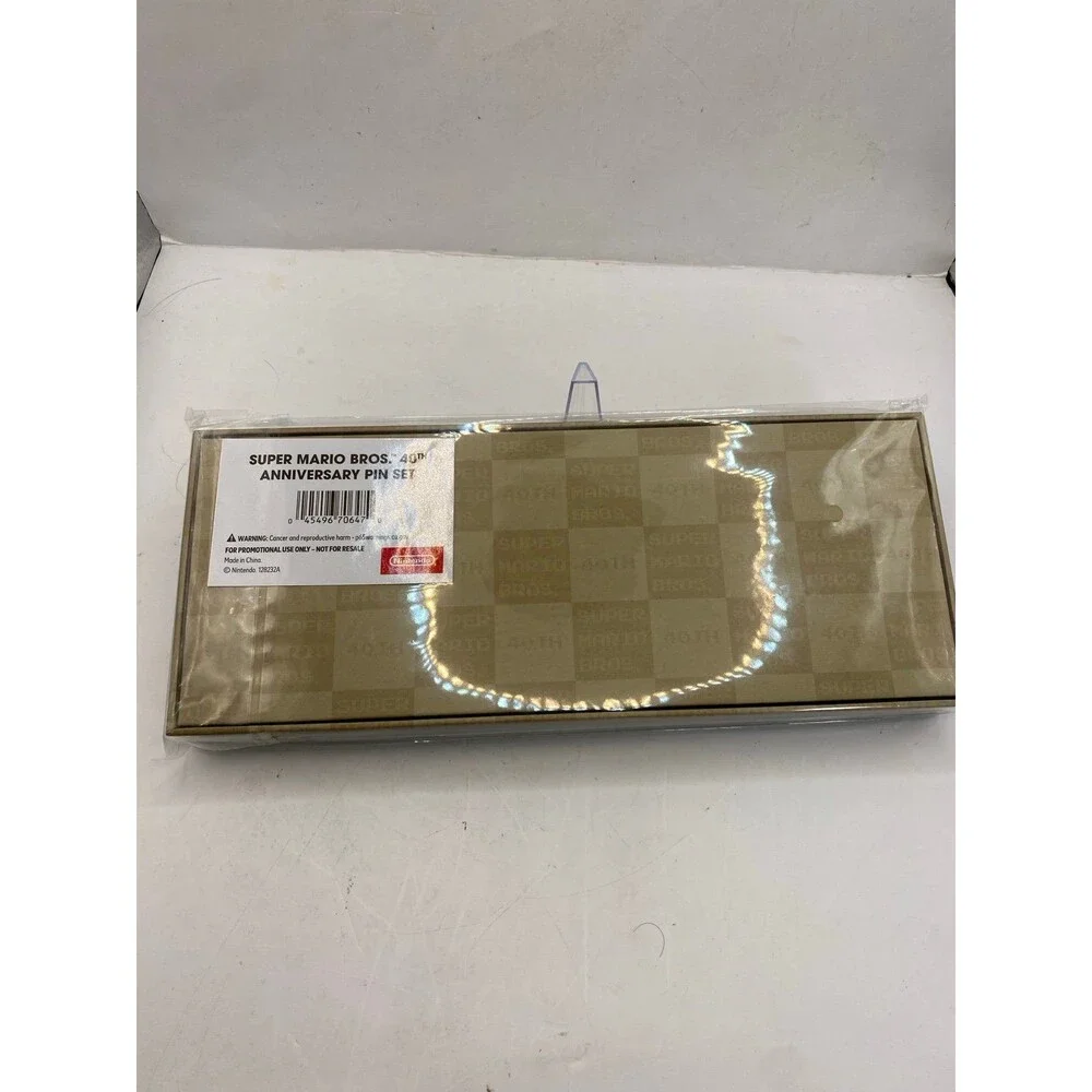 Super Mario Bros 40th Anniversary Exclusive Promotional Pin Set New SEALED